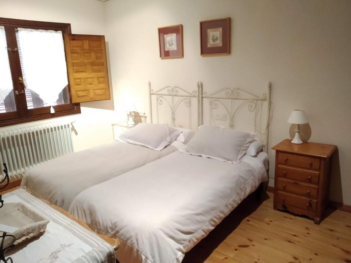 El Campillo Villa Pelabravo Exteriör bild